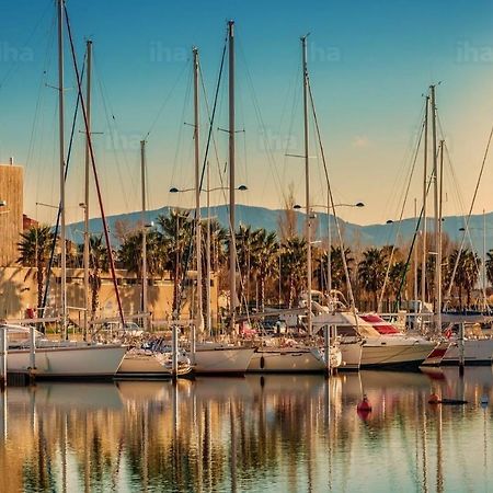 Voilier A Quai Au Calme Ξενοδοχείο Canet-en-Roussillon Εξωτερικό φωτογραφία