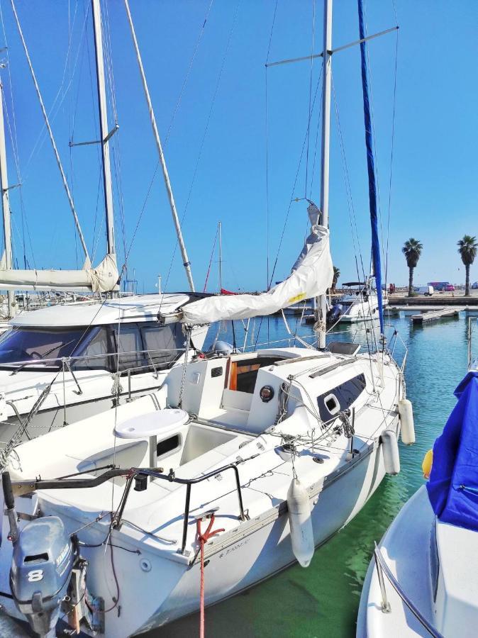 Voilier A Quai Au Calme Ξενοδοχείο Canet-en-Roussillon Εξωτερικό φωτογραφία